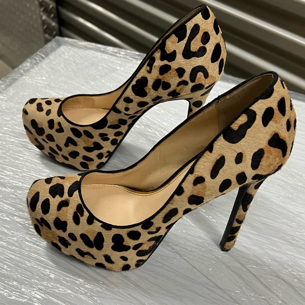 Ladies Shoes